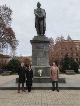 «Спешите в Тифлис, не поверите, что за роскошь!» – писал другу в одном из писем Александр Сергеевич Грибоедов