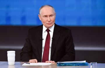 Путин и Трамп сегодня обсудят нормализацию отношений – пресс-секретарь Песков