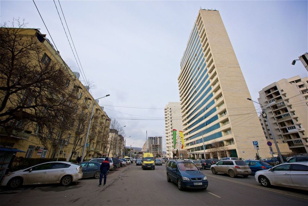Мэрия Тбилиси решила вопрос бездомных семей
