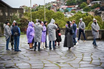 С какой целью приезжают иностранцы в Грузию