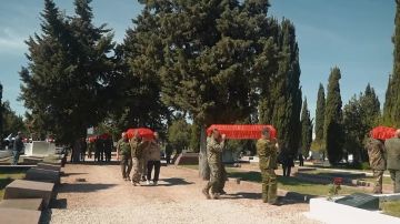Михаил Развожаев: Хочу подробнее рассказать о бойцах, останки которых сегодня торжественно перезахоронили на Дергачах