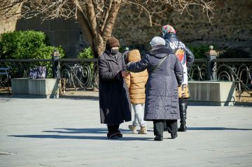 Число социально незащищенных в Грузии растет
