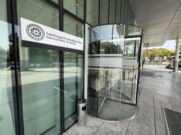 Нацбанк принял решение не смягчать монетарную политику