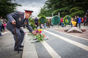Ко Дню Победы: сколько ветеранов ВОВ в Тбилиси получили финансовую помощь от властей?