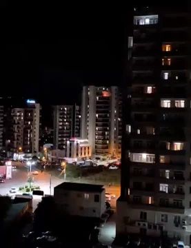 В квартире одного из жилых домов в тбилисском спальном районе Вазисубани вспыхнул пожар