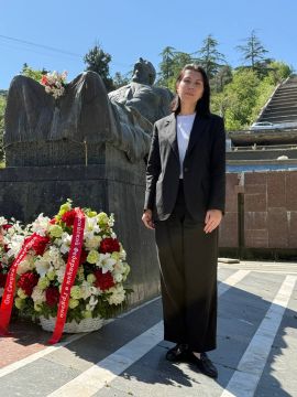 В Тбилиси проходят масштабные торжества по случаю Дня Победы, который является в Грузии государственным праздником