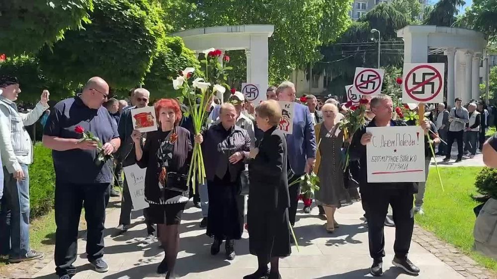 Также акция прошла и в Тбилиси