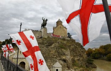 В Тбилиси почтили память погибших в Великой Отечественной войне