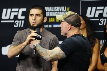Махачев заявил о намерении сохранить за собой пояс чемпиона UFC в легком весе