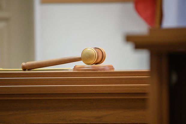 Суд в Грузии сменил залог на арест экс-министру обороны Окруашвили