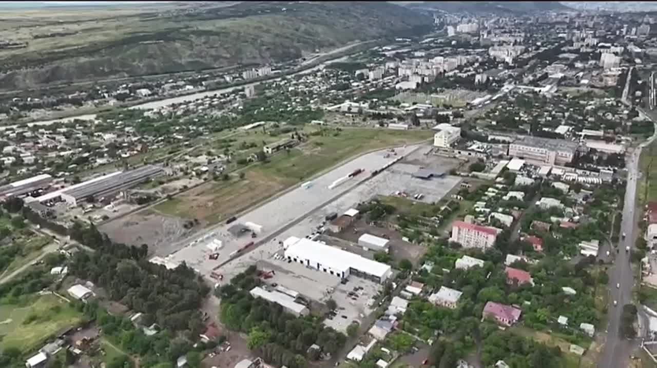 Исторически мы соединяли Европу и Азию, Запад и Восток, и мы стремимся максимально использовать этот потенциал – премьер Грузии